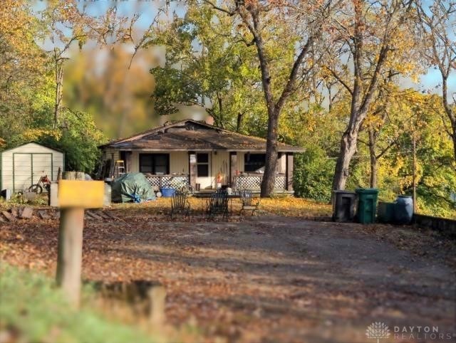 9554 Nicholson Rd, Miamisburg, OH 45342 - photo 1