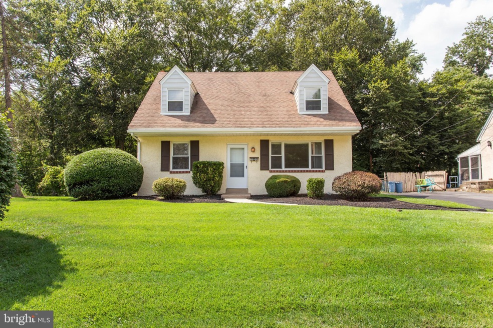 1349 Valley Rd, Woodlyn, PA 19094 - photo 1