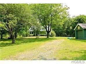 638 E Mountain Rd S, Cold Spring, NY 10516 - photo 1
