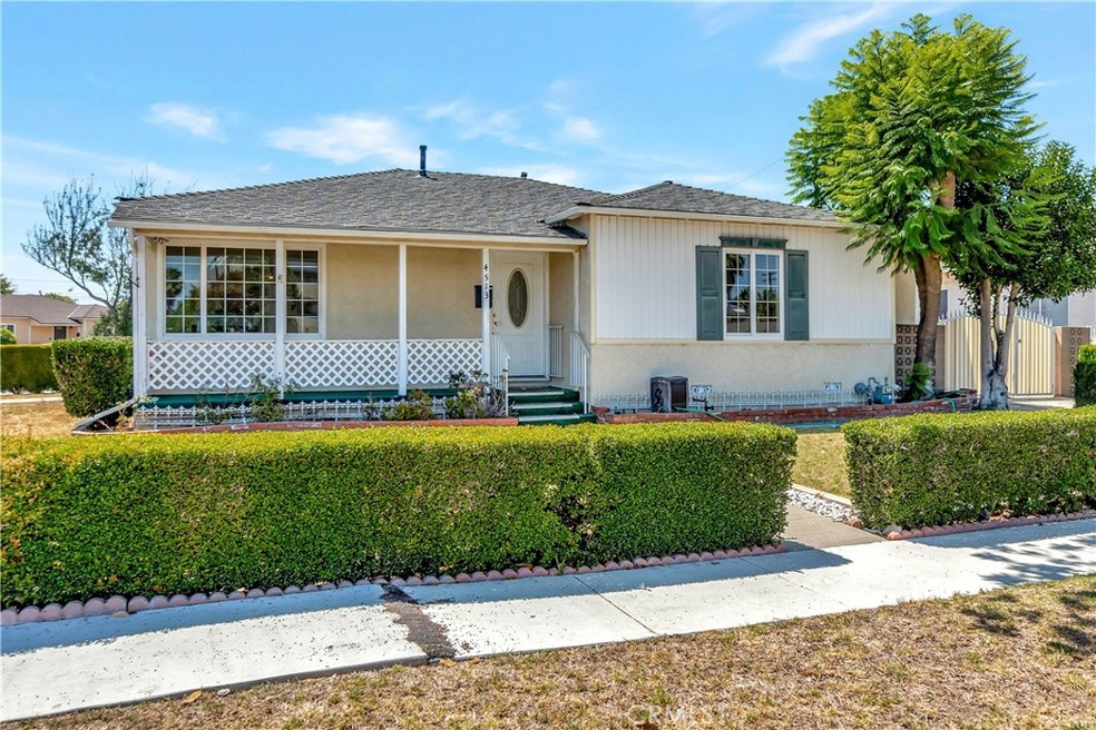 4513 Lakewood Blvd, Lakewood, CA 90712 - photo 1