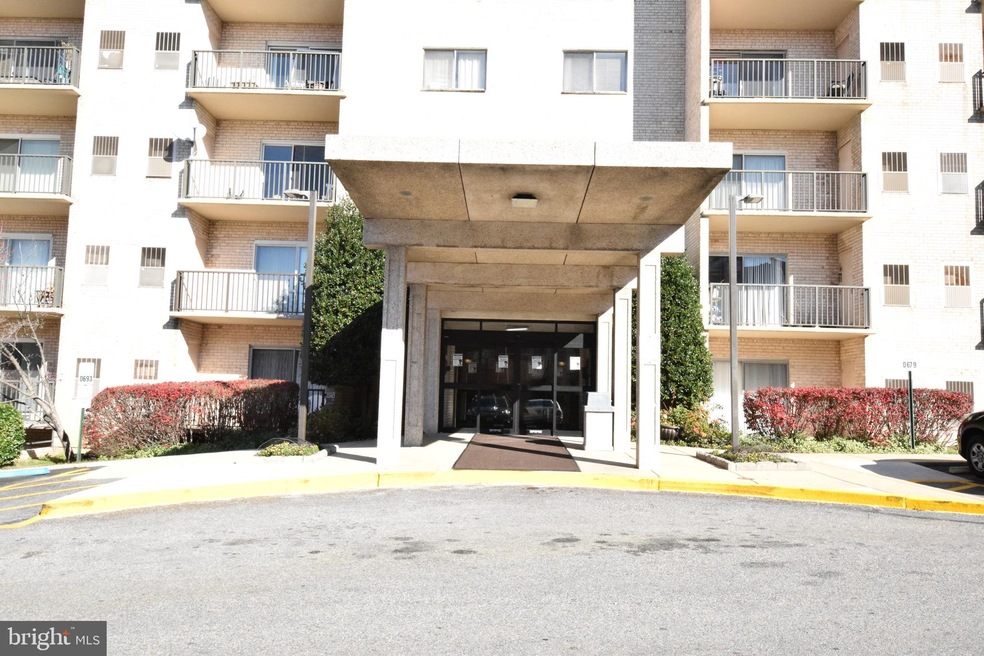 Columbia Towers Condominium unit 306, Silver Spring, MD 20904 - photo 1