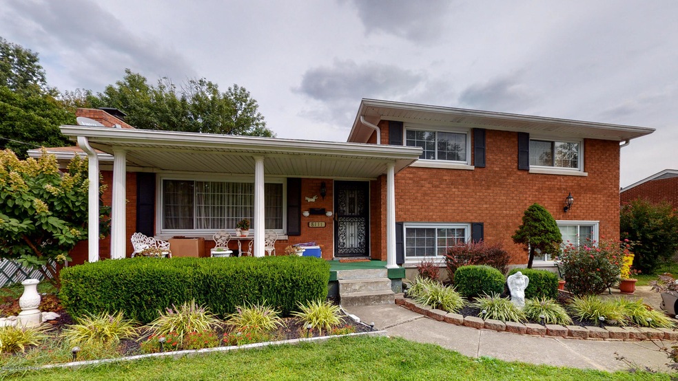 8111 Terry Rd Louisville KY 40258 (1 of