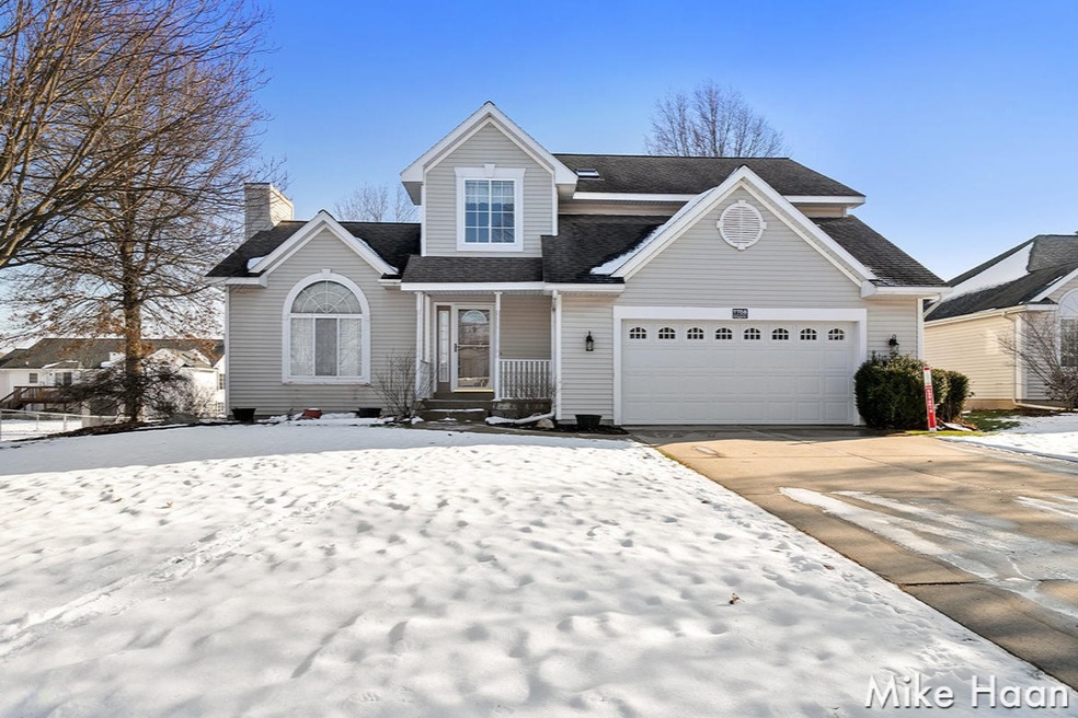 7758 Burlingame Ave SW, Byron Center, MI 49315 - photo 1