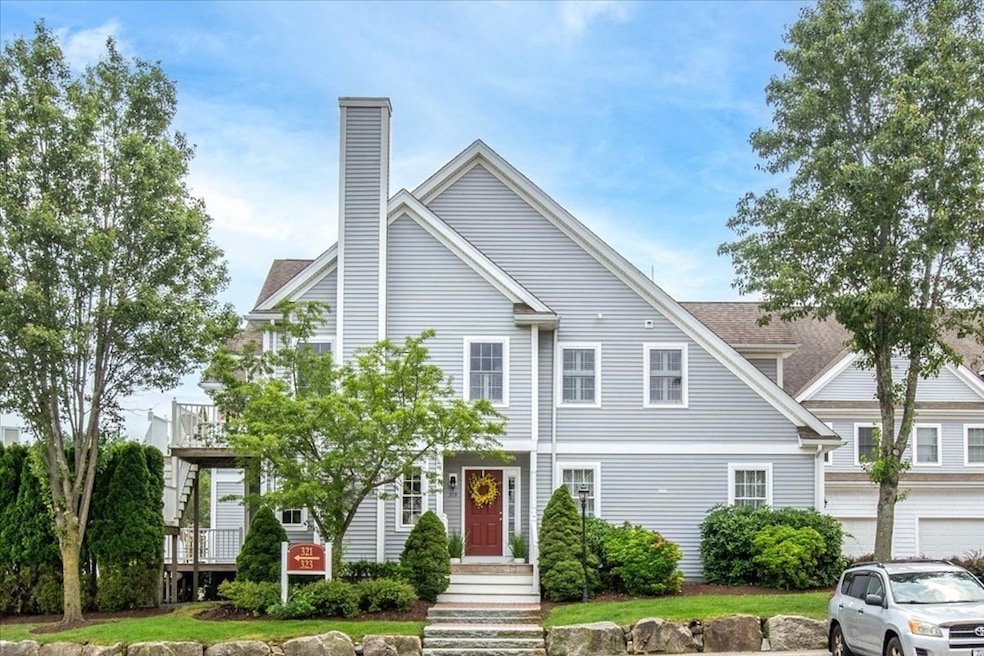 319 Tamarack Ln, Abington, MA 02351 - photo 1