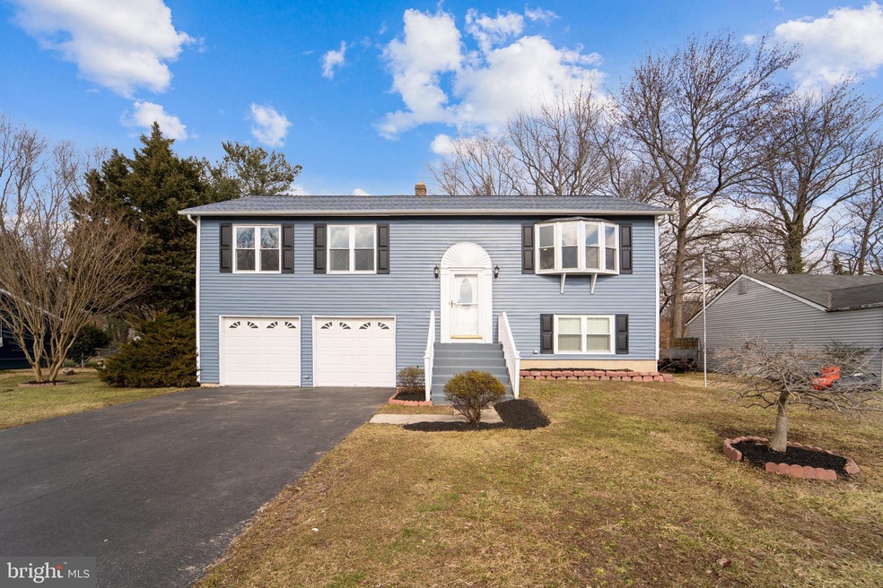 263 Wintergreen Ln, Penns Grove, NJ 08069 - photo 1