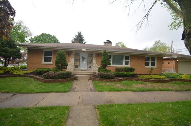 10020 Kent St, Westchester, IL 60154 - photo 1