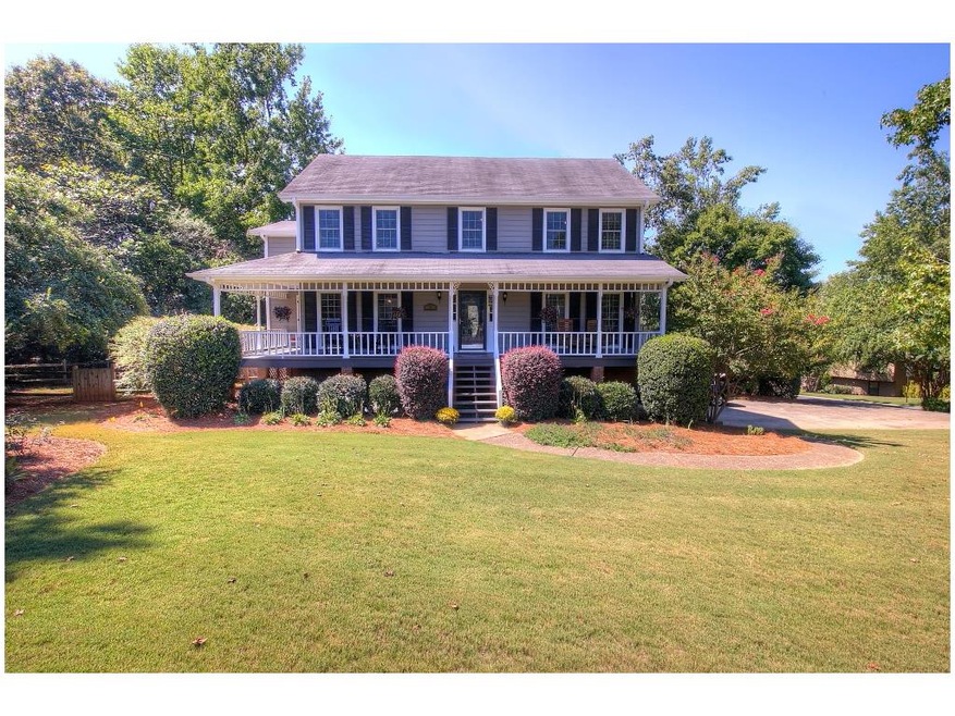 1910 Kemp Rd, Marietta, GA 30066 - photo 1