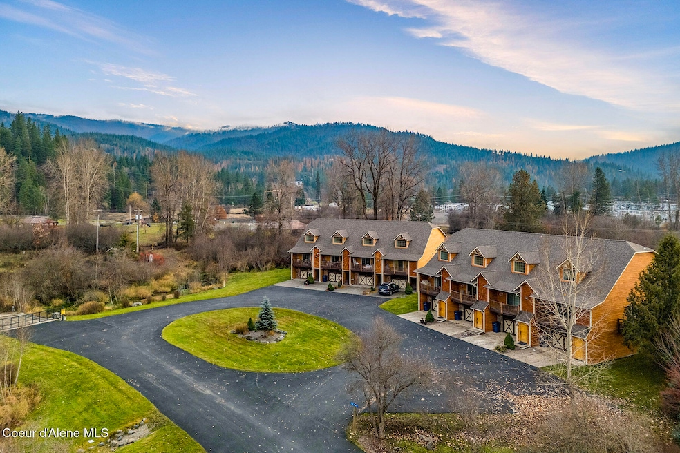 3 Elsie Peak Ct unit 3, Pinehurst, ID 83850 - photo 1