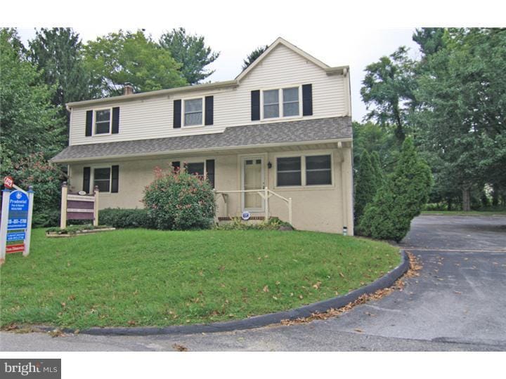 1257 Lancaster Ave, Berwyn, PA 19312 - photo 1