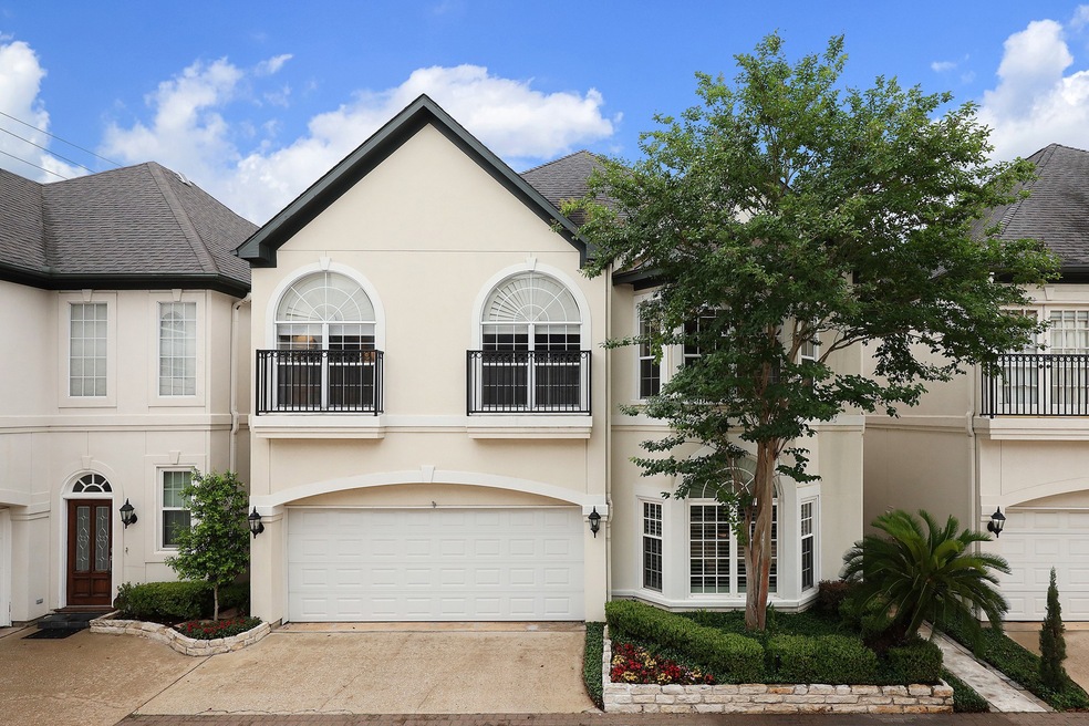 Welcome to 2122 C Nantucket Dr.