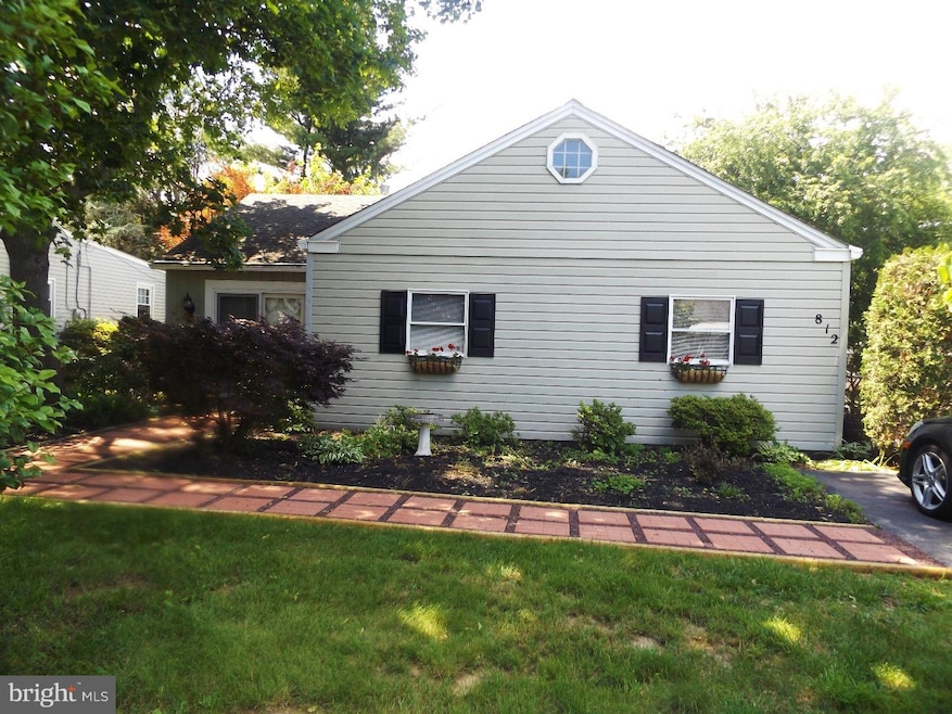 812 Pennsylvania Ave, Southampton, PA 18966 - photo 1