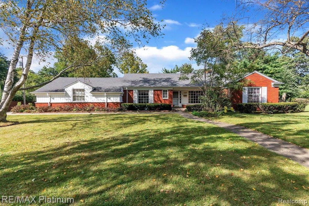 Welcome to 110 Riddle Street!