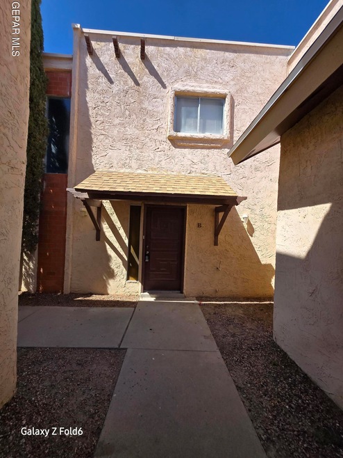 11209 Campestre Ln unit B, El Paso, TX 79936 - photo 1
