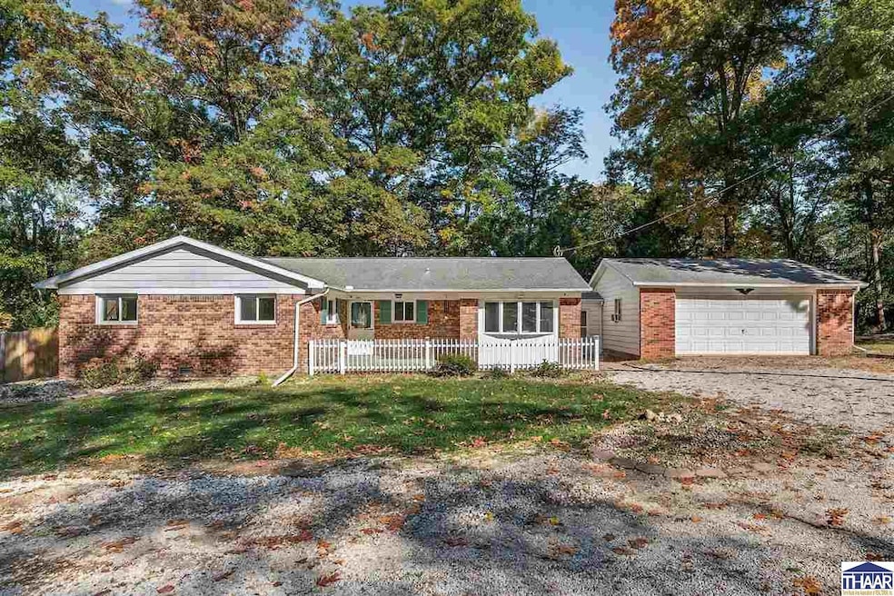 3714 N Private Road 450 E, Centerpoint, IN 47840 - photo 1