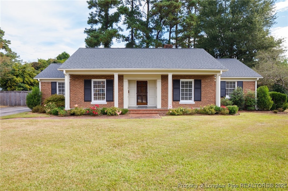 2706 Huntington Rd, Fayetteville, NC 28303 - photo 1