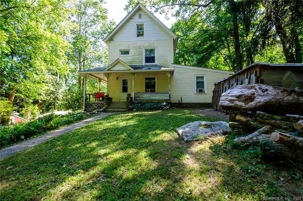 28 1/2 Main St, East Hampton, CT 06424 - photo 1