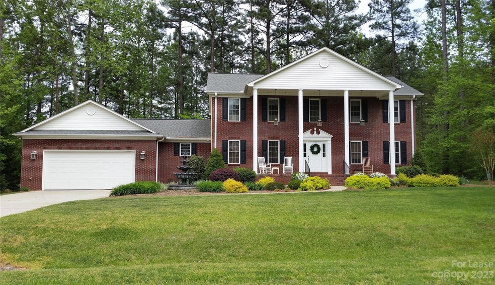 4750 Trails End Rd, Denver, NC 28037 - photo 1