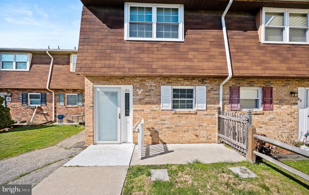 86 Via Cascata Dr, Clementon, NJ 08021 - photo 1