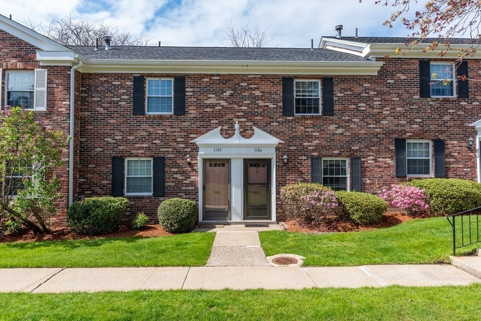 1105 Windsor Dr, Framingham, MA 01701 - photo 1