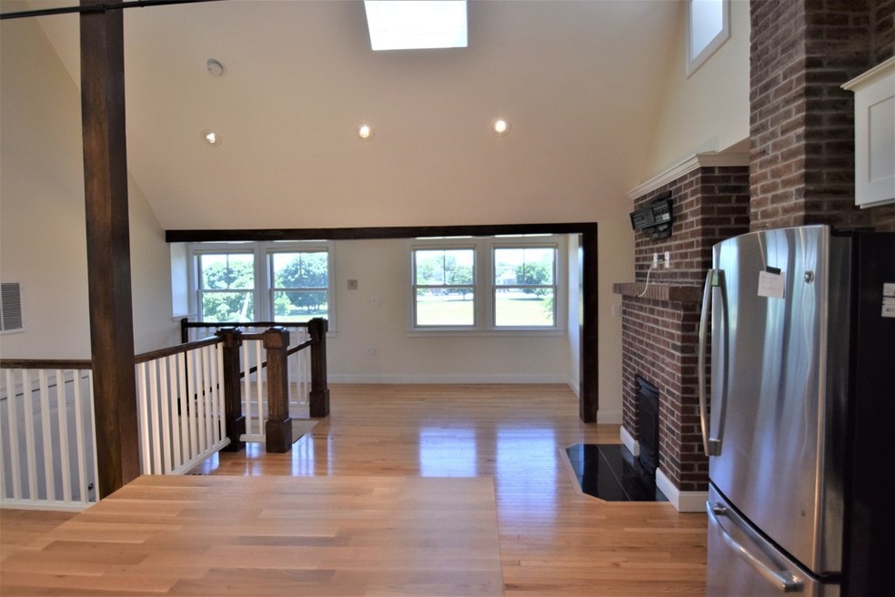 34 Fellsway W unit 5, Somerville, MA 02145 - photo 1