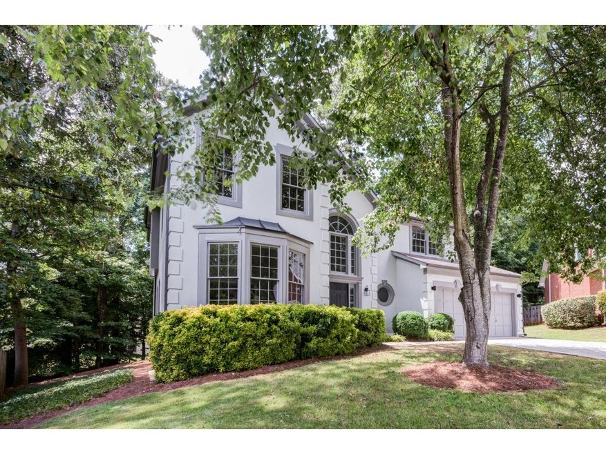 3422 Glenrose