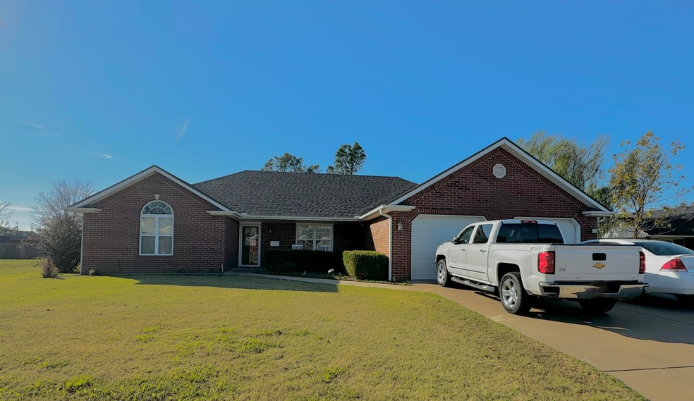 Sold $255,900