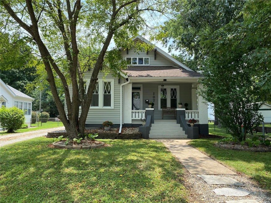 WELCOME TO 107 E JEFFERSON ST