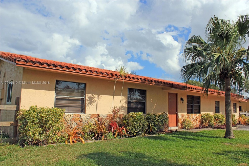 5310 SW 188th Ave, Southwest Ranches, FL 33332 - photo 1