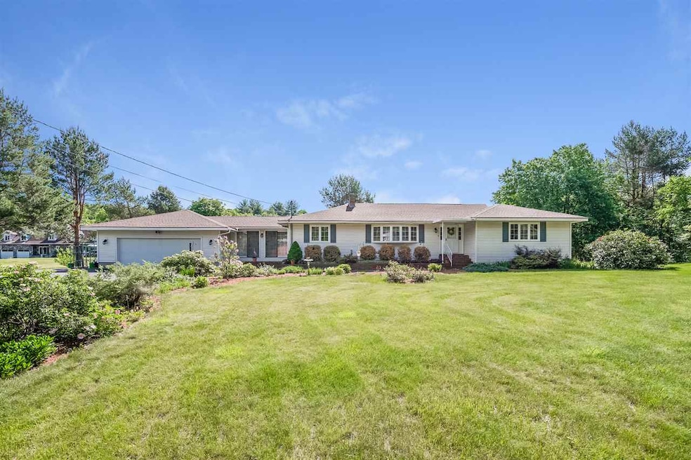 45 Pleasant St, Hooksett, NH 03106 - photo 1