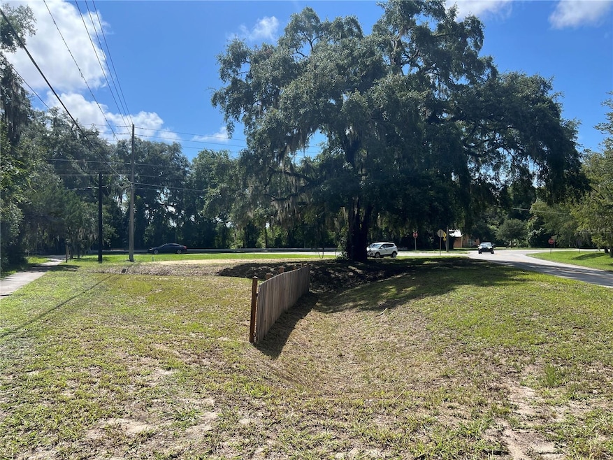 1456 SE 22nd Ave, Gainesville, FL 32641 - photo 1