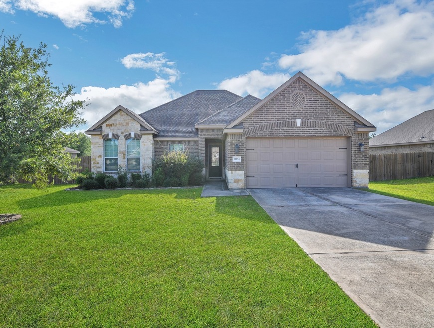 18874 Maverick Ranch Rd W, Magnolia, TX 77355 - photo 1