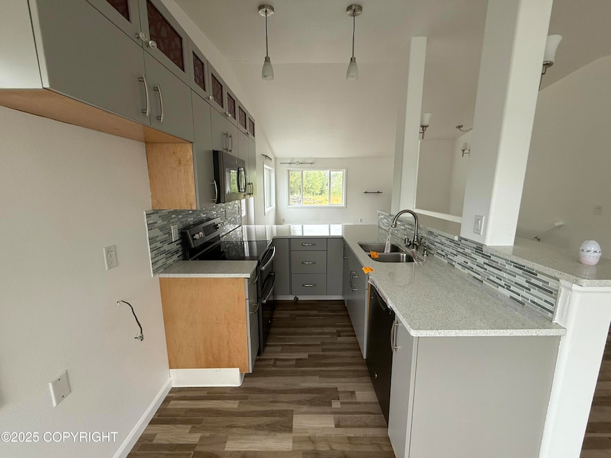 For Sale $156,000 • Co-Listing Agent