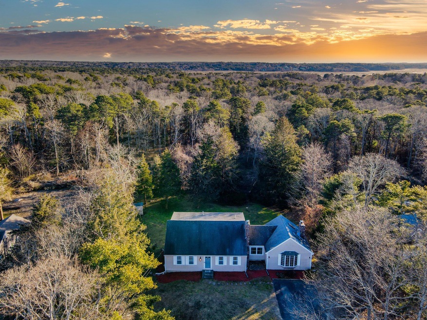 49-web-or-mls-74-robbins-cir