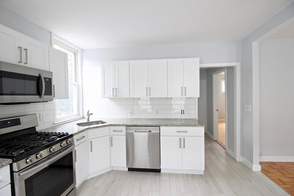 63-65 Lowell unit 2, Somerville, MA 02143 - photo 1