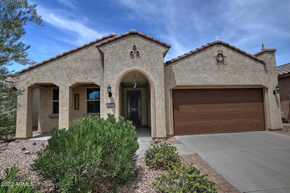 3902 N Hawthorn Dr Florence AZ-large-001