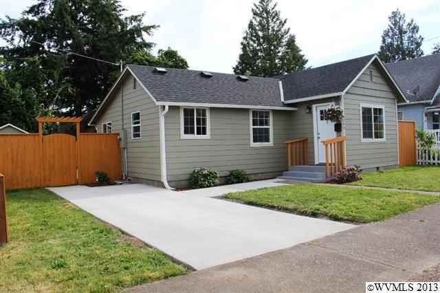 1240 14th Ave SW, Albany, OR 97321 - photo 1