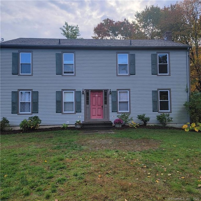 137 W Bridge St unit B, Deep River, CT 06417 - photo 1