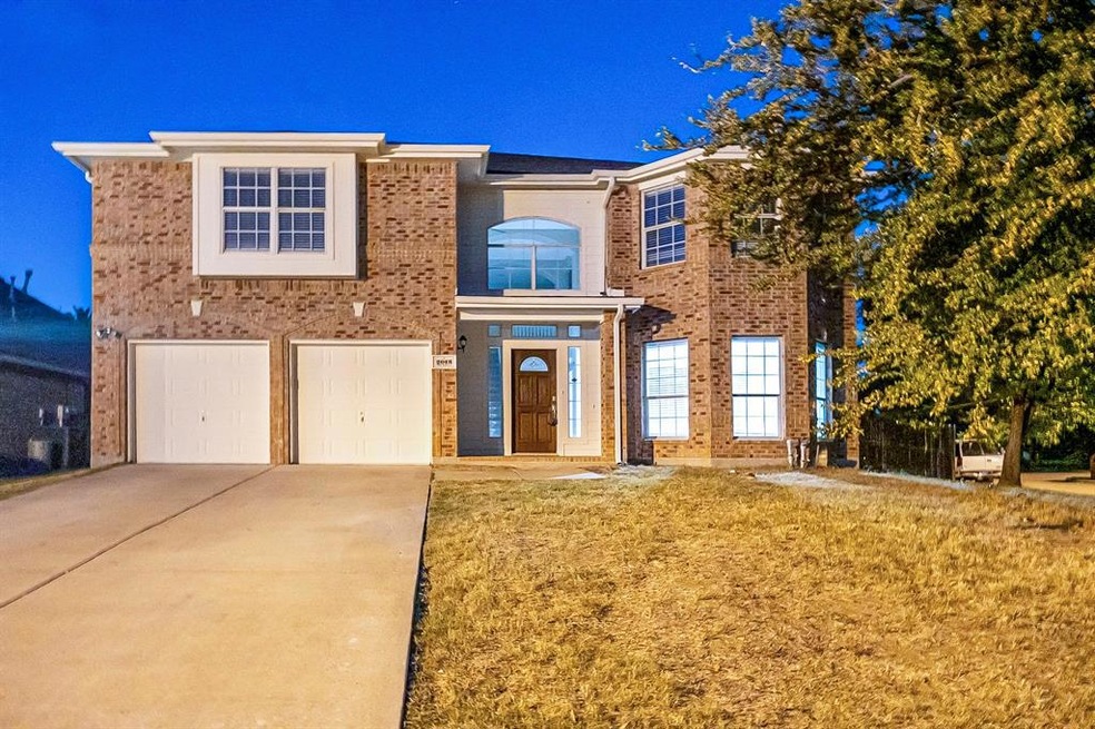 2013 Mark Twain Ln, Denton, TX 76210 - photo 1