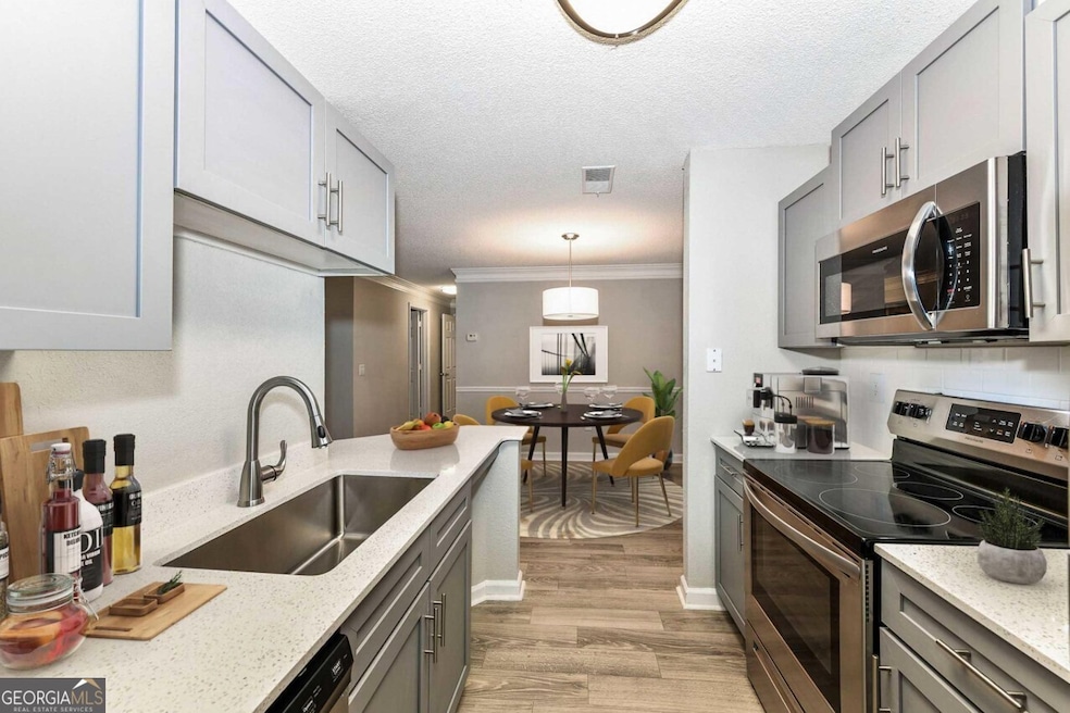 9200 Roberts Dr unit 5-504, Sandy Springs, GA 30350 - photo 1