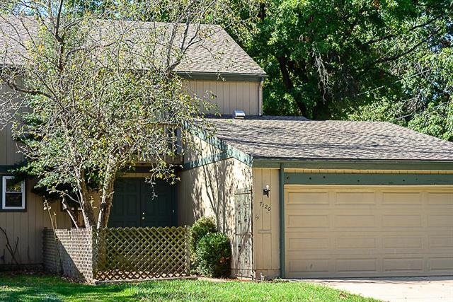 7120 Flint Dr, Shawnee, KS 66203 - photo 1