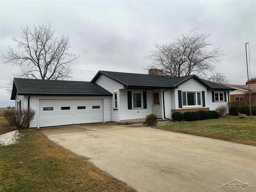 5750 E Holland Rd, Saginaw, MI 48601 - photo 1