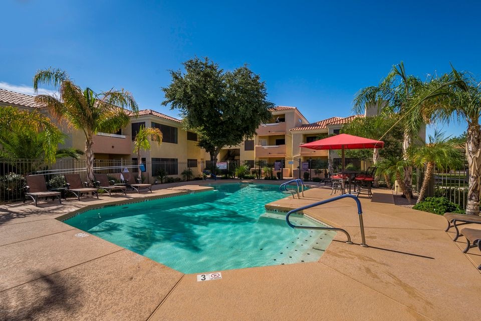 021_Community Pool