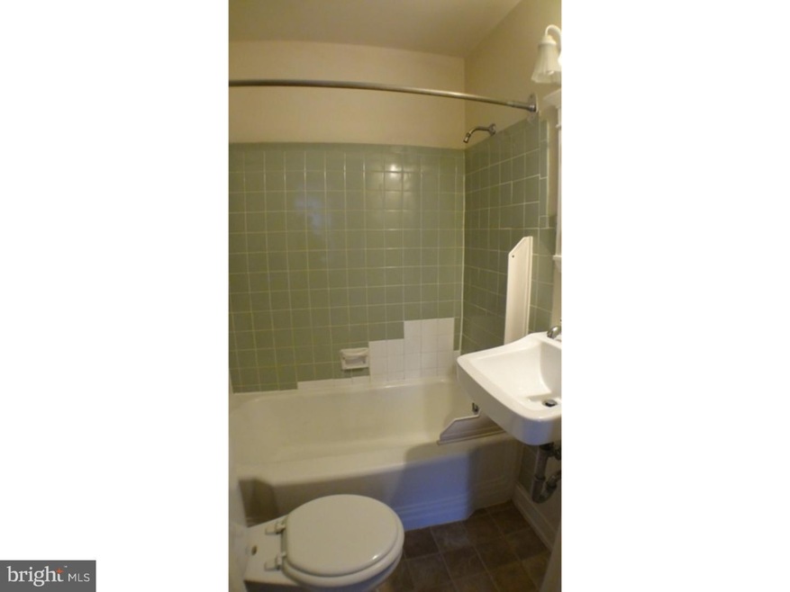 530 High St unit 3, Bethlehem, PA 18018 - photo 1