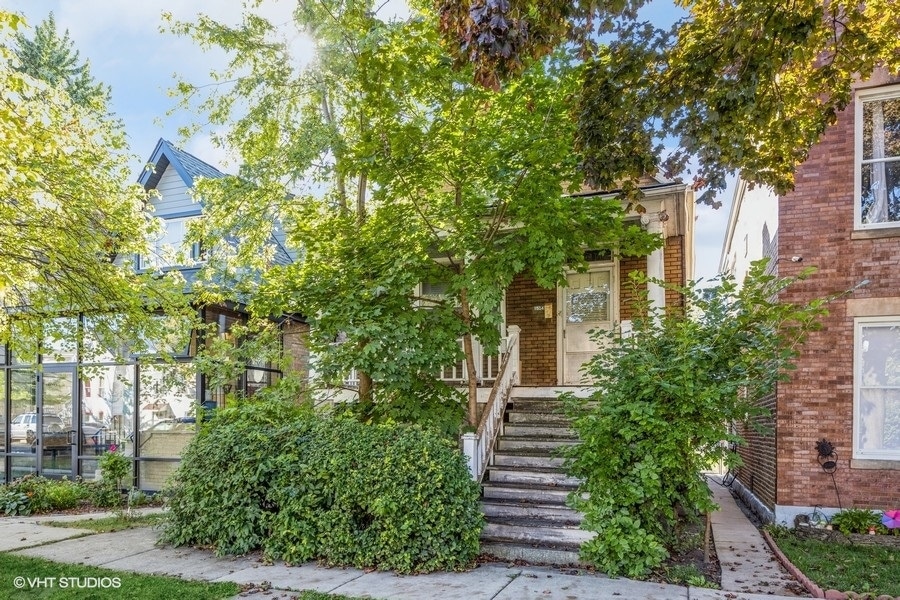 1504 Grove Ave, Berwyn, IL 60402 - photo 1