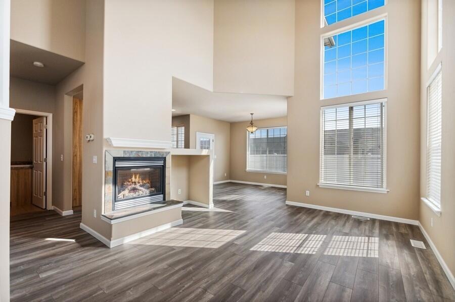 Entrance/Living Room