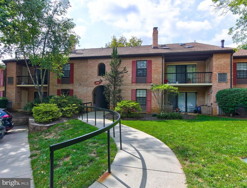 411 Washington Place unit 11, Chesterbrook, PA 19087 - photo 1