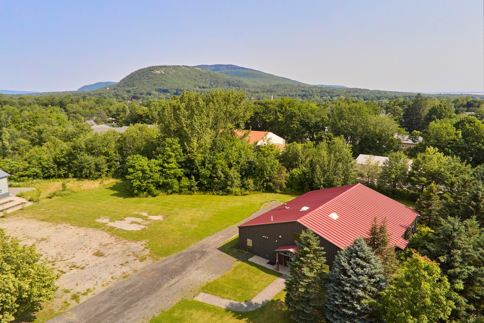 12 Colcord Ave, Camden, ME 04843 - photo 1