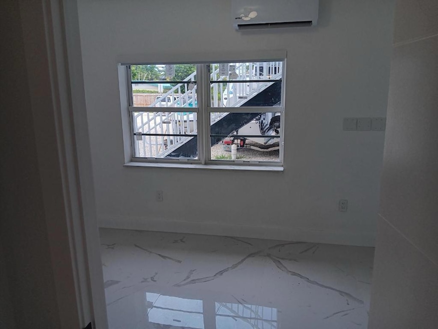 91865 Overseas Hwy unit 109, Tavernier, FL 33070 - photo 1