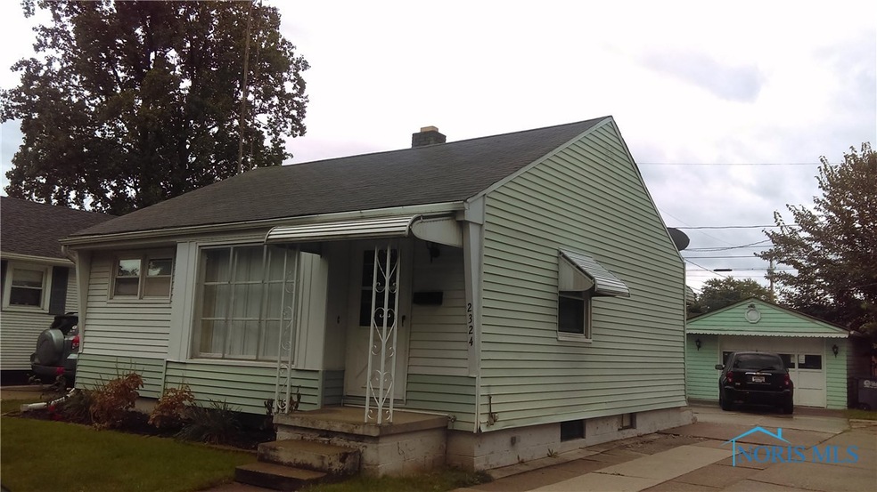 2324 108th St, Toledo, OH 43611 - photo 1