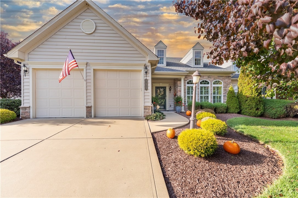 755 Marigold Ct, Bridgeville, PA 15017 - photo 1